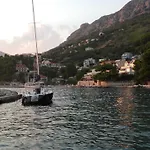 Tino 아파트 *