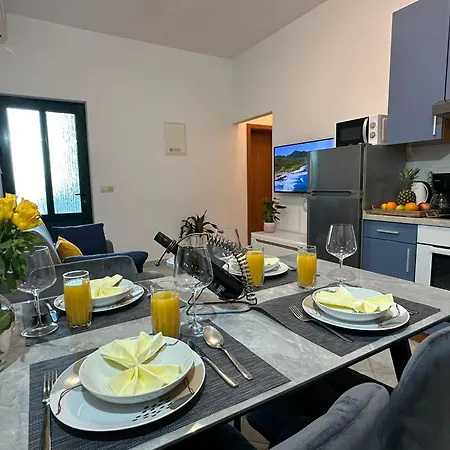 Tino Apartamento Brela